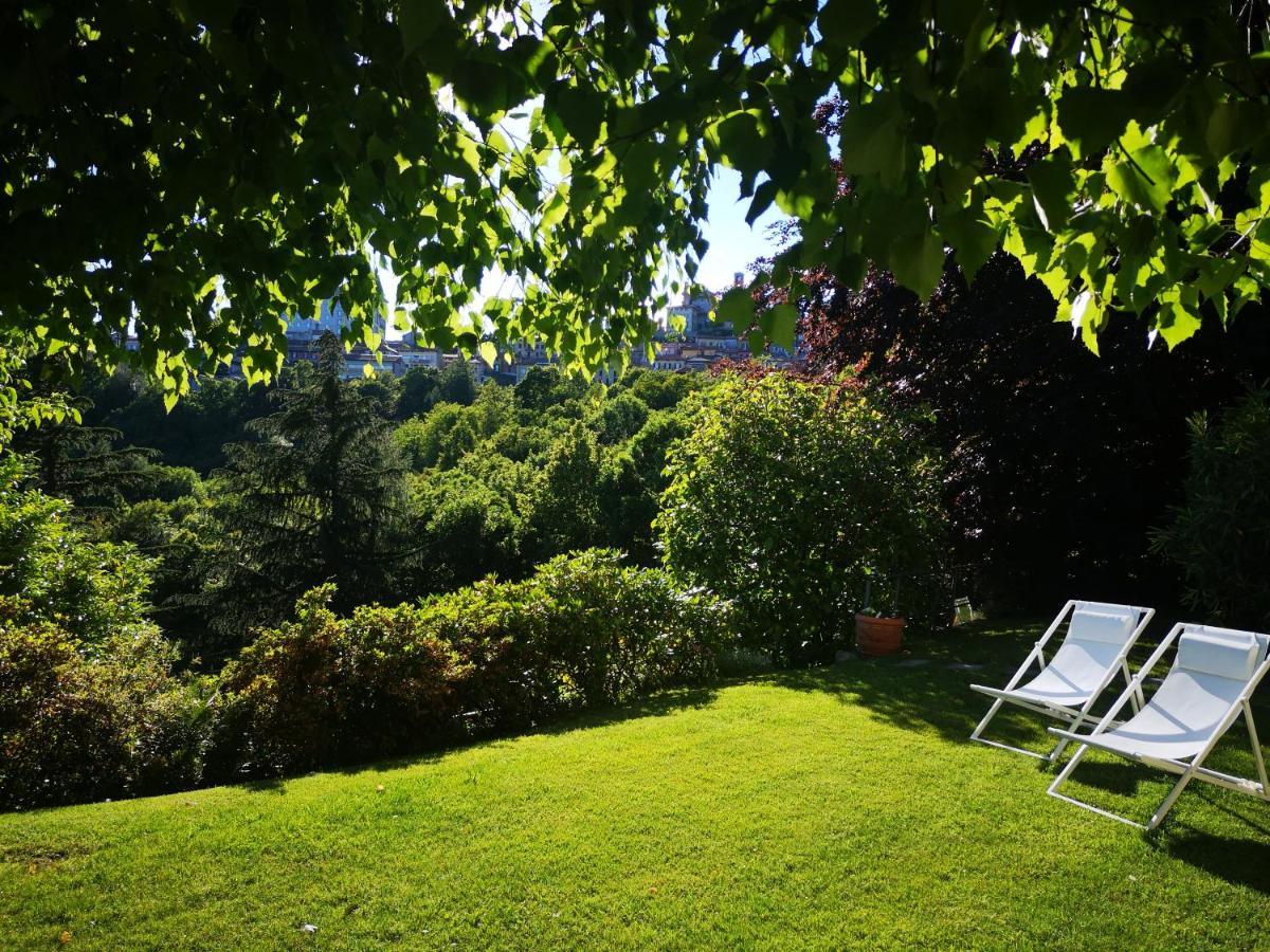 Casa Vacanze Le Violette Villa Brunate Exterior foto